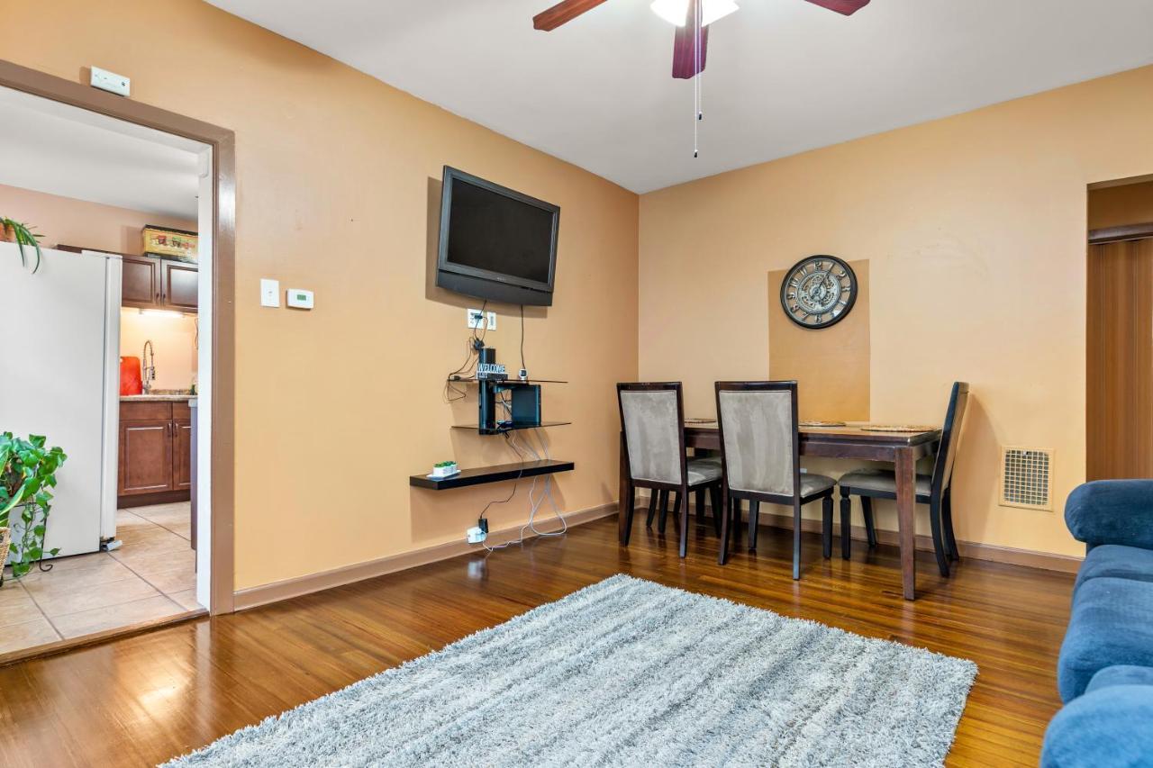The Pink Room Near Yale Hospital/Bridegport Bridgeport Extérieur photo